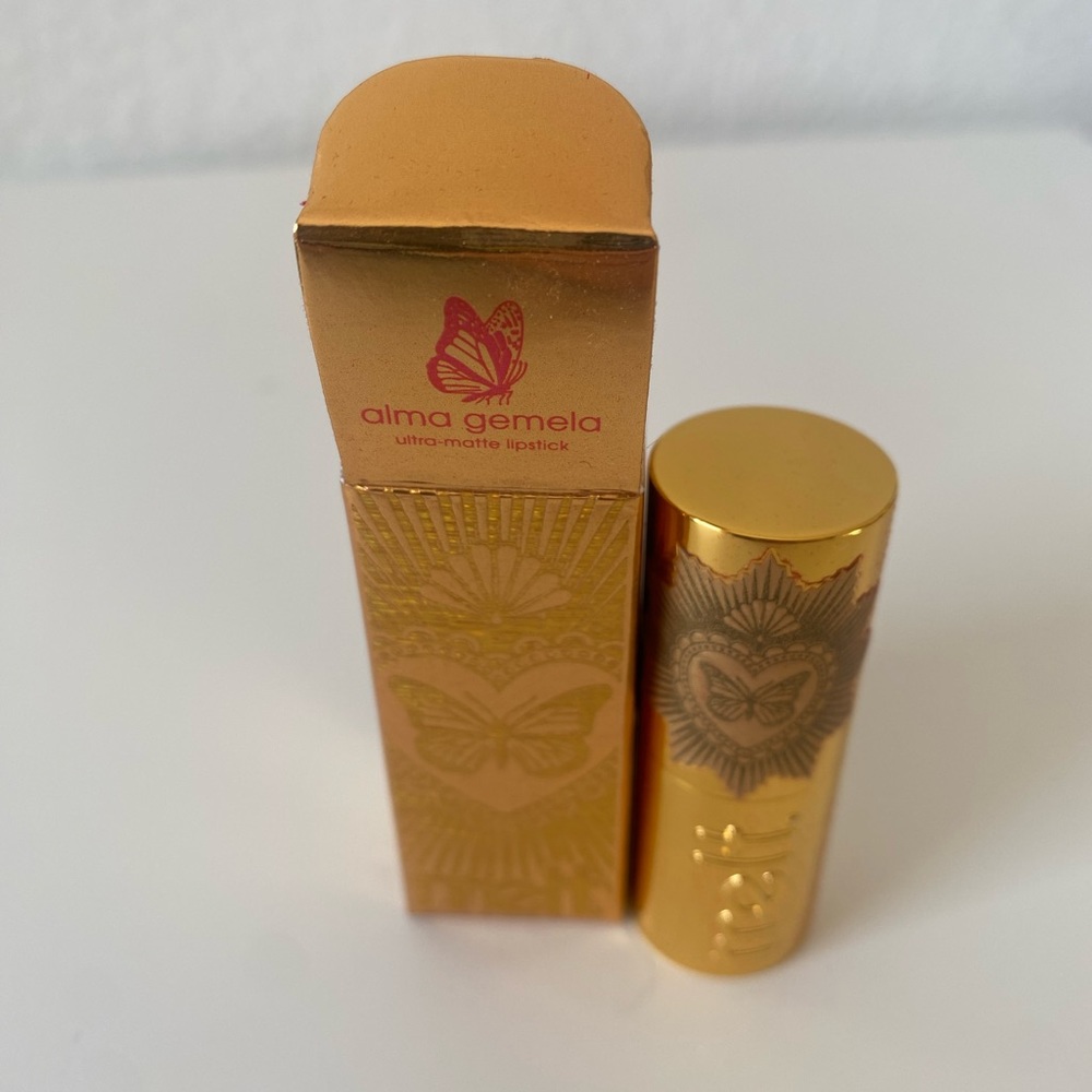 Melt Cosmetics Alma Gemela lipstick BNIB/limited edition/soldout